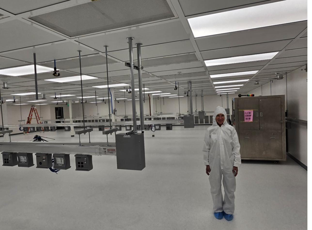 ISO 7 Cleanroom Design/Build — Advanced Energy